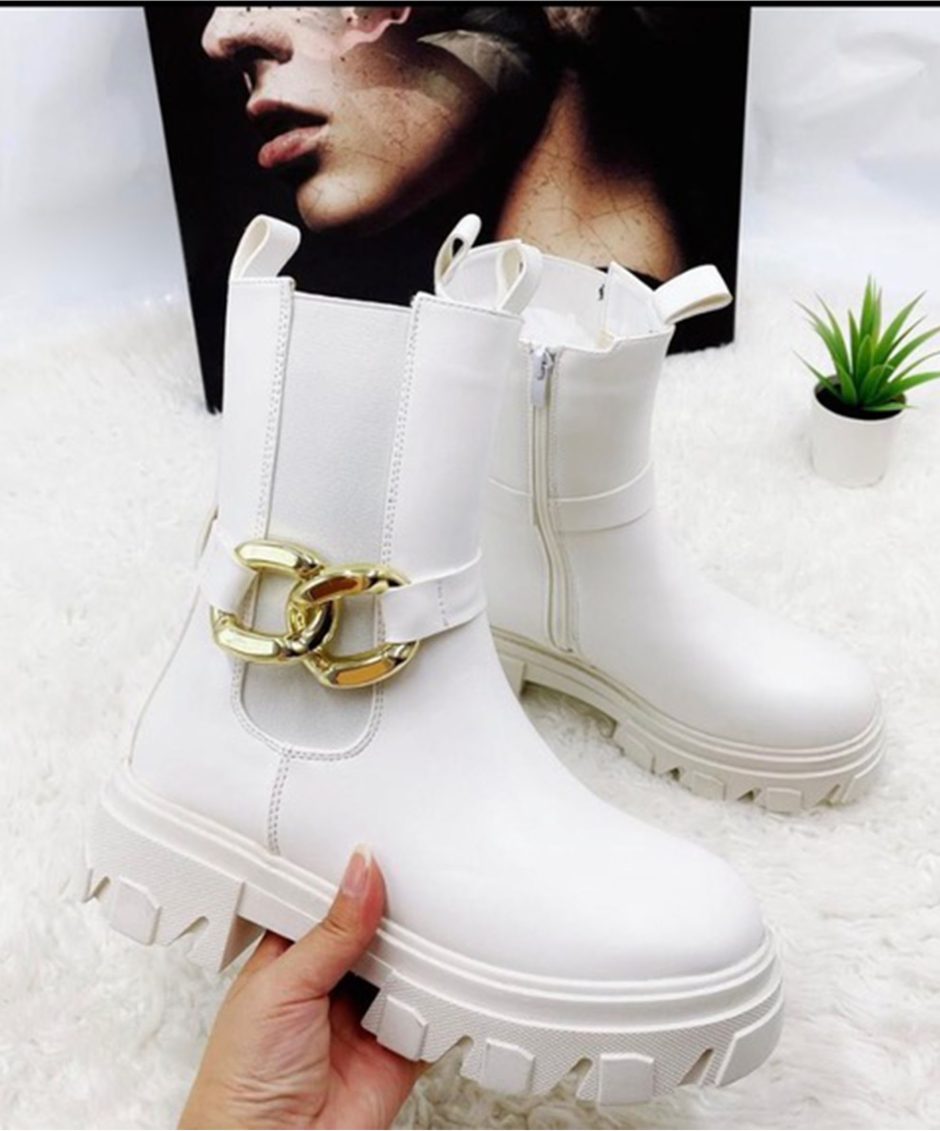 WHITE CHAIN ANKLE BOOT