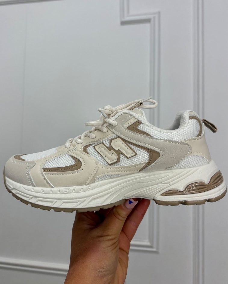 Beige Trainer