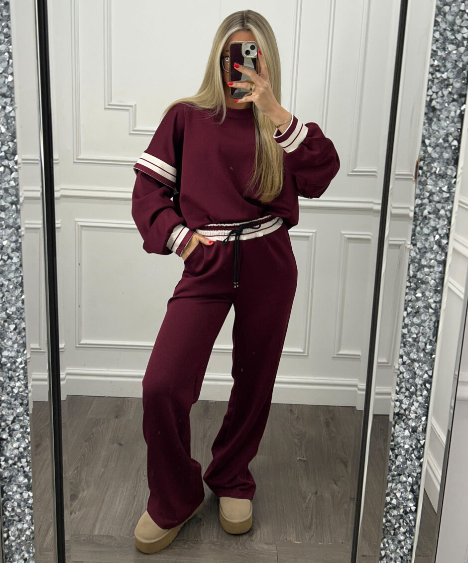 stripetracksuit1 stripetracksuit1