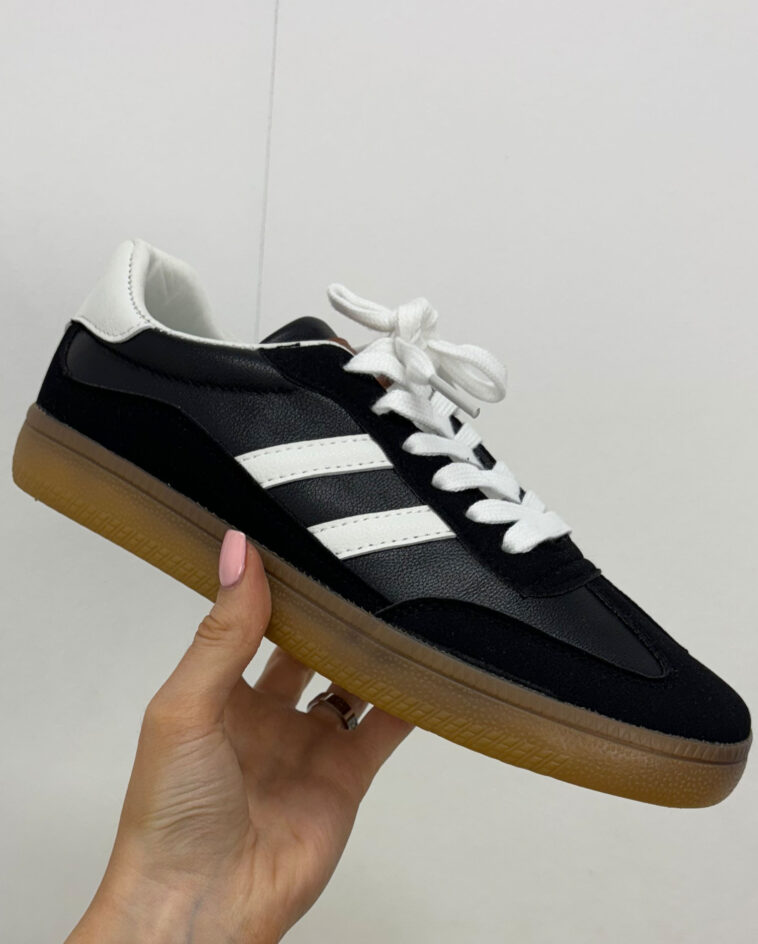 Black/White Stripe Trainer