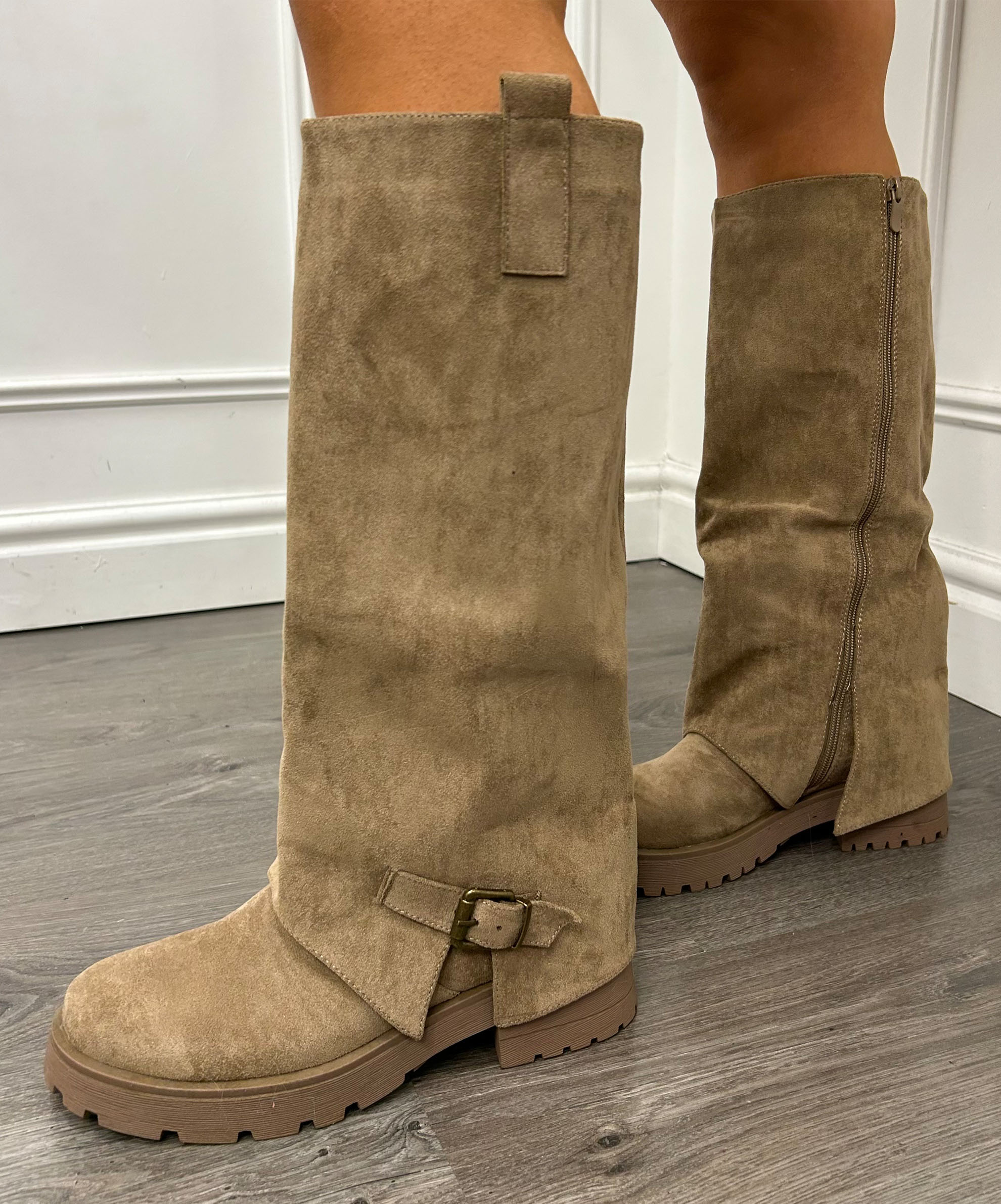suedeboots1