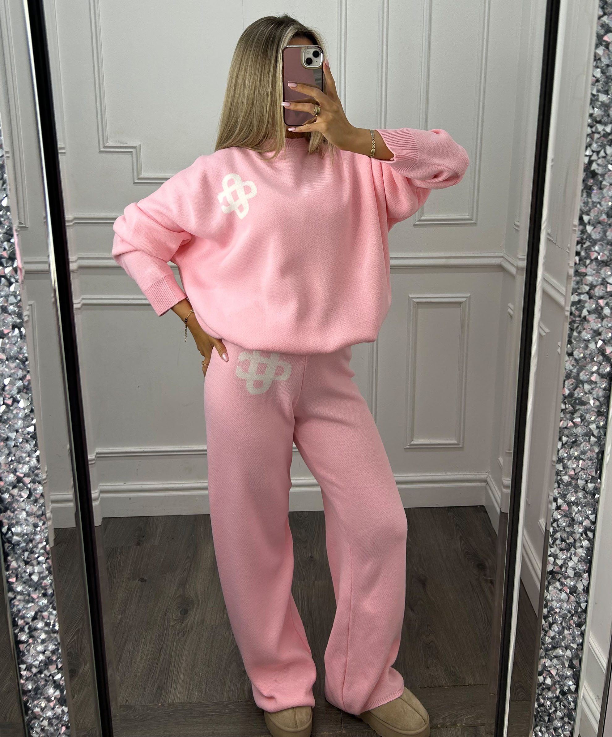 pinksoftknit