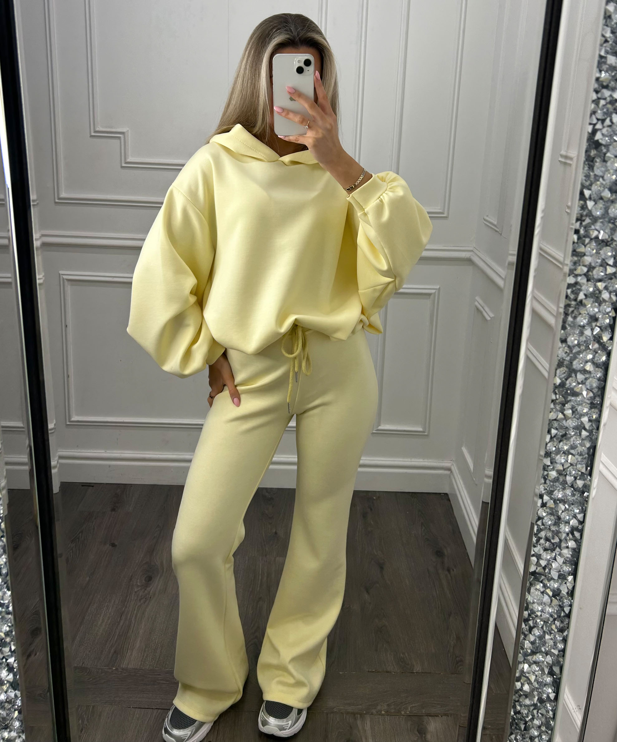 yellowhoodflare