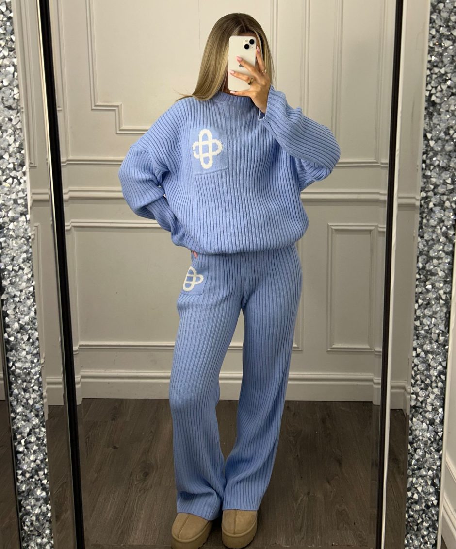 chunkyknit1 chunkyknit1