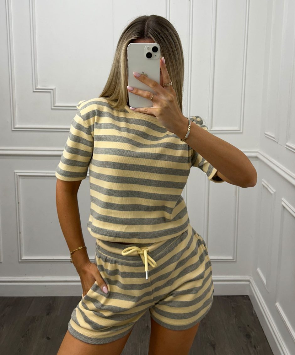 stripeshorts1 stripeshorts1